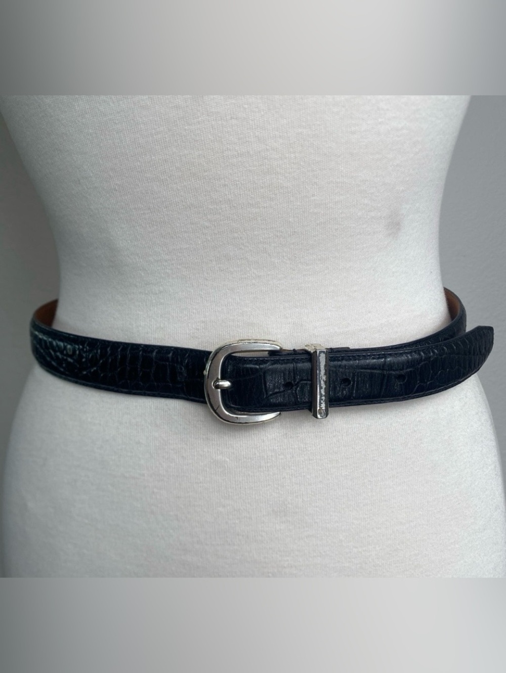 Lauren Ralph Lauren Women's Black Leather Croc Embossed Belt Size Medium Classic